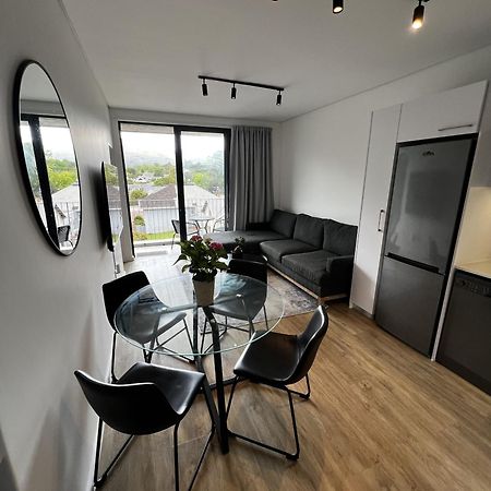 2 Bed Luxury Flat - George Mountain View With Pool Apartment Exterior photo
