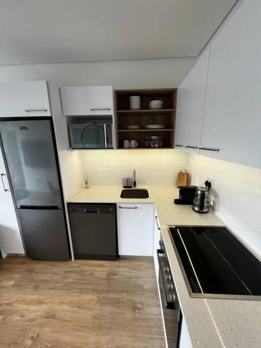 2 Bed Luxury Flat - George Mountain View With Pool Apartment Exterior photo
